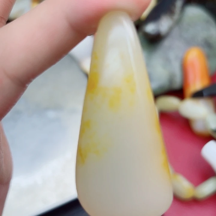 未镶嵌和田玉挂件