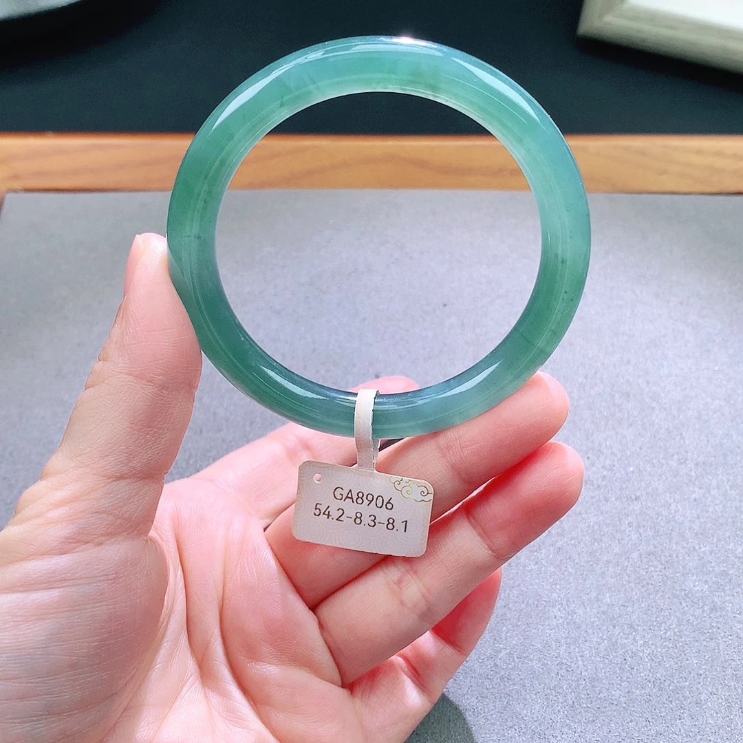 翡翠未镶嵌手镯天然翡翠手镯a货