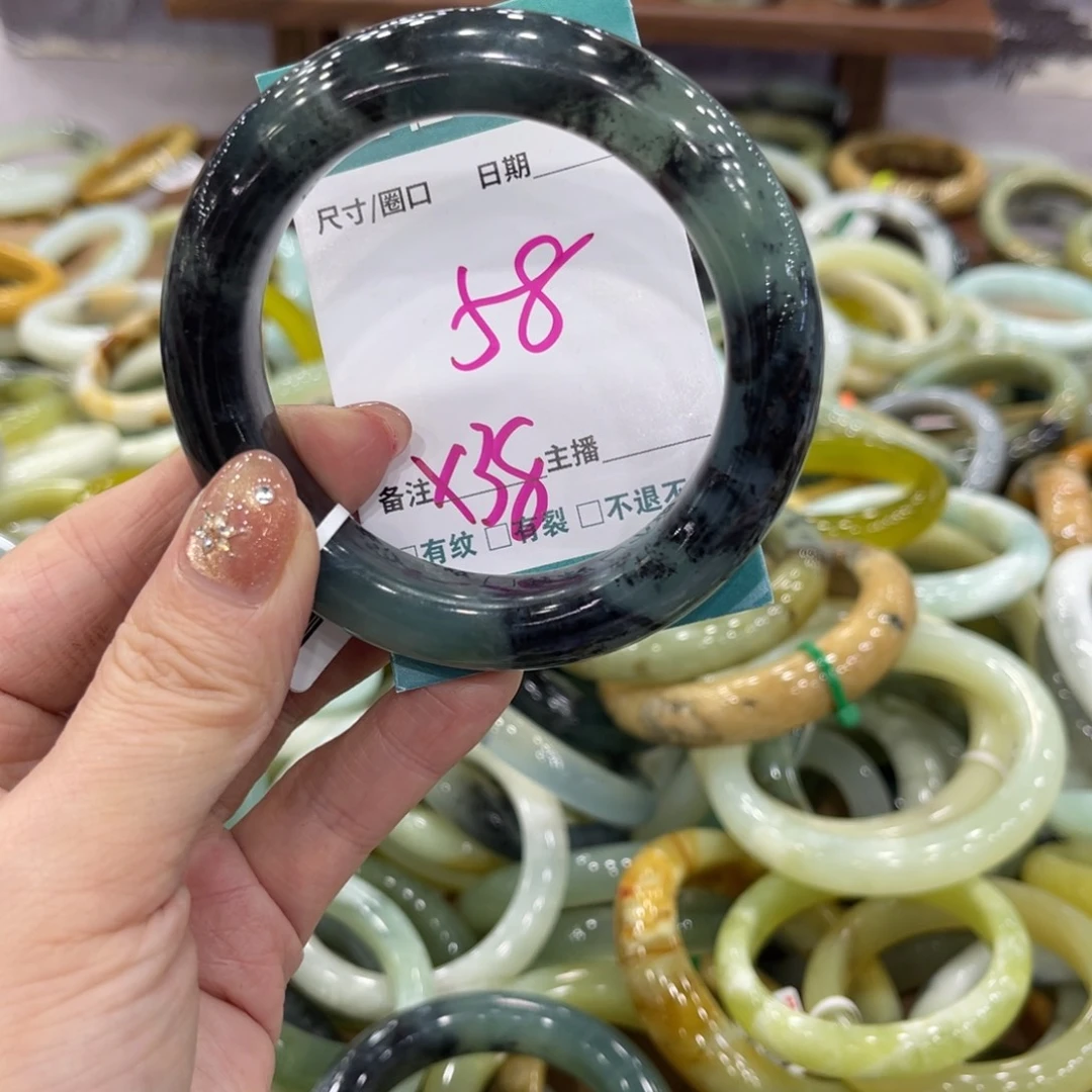 岫玉未镶嵌手镯手镯