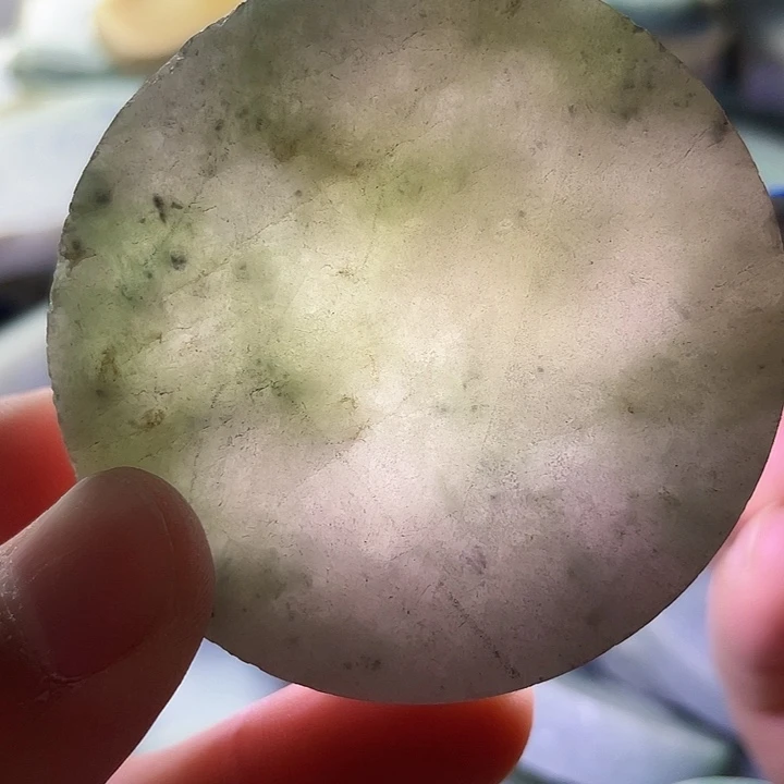 翡翠挂件未镶嵌毛料45