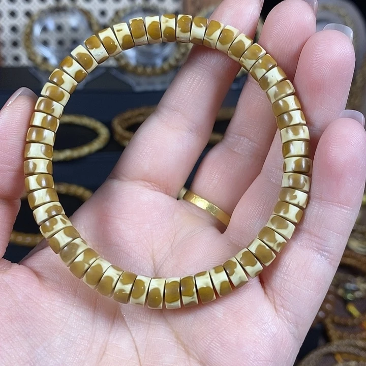 紫金鼠吊坠药片手串