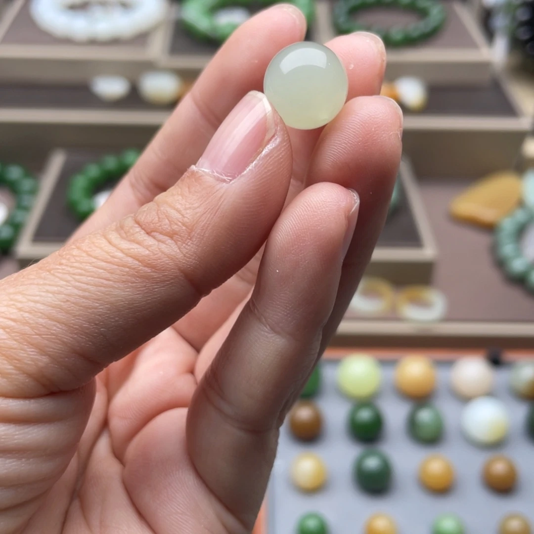 和田玉未镶嵌手链12