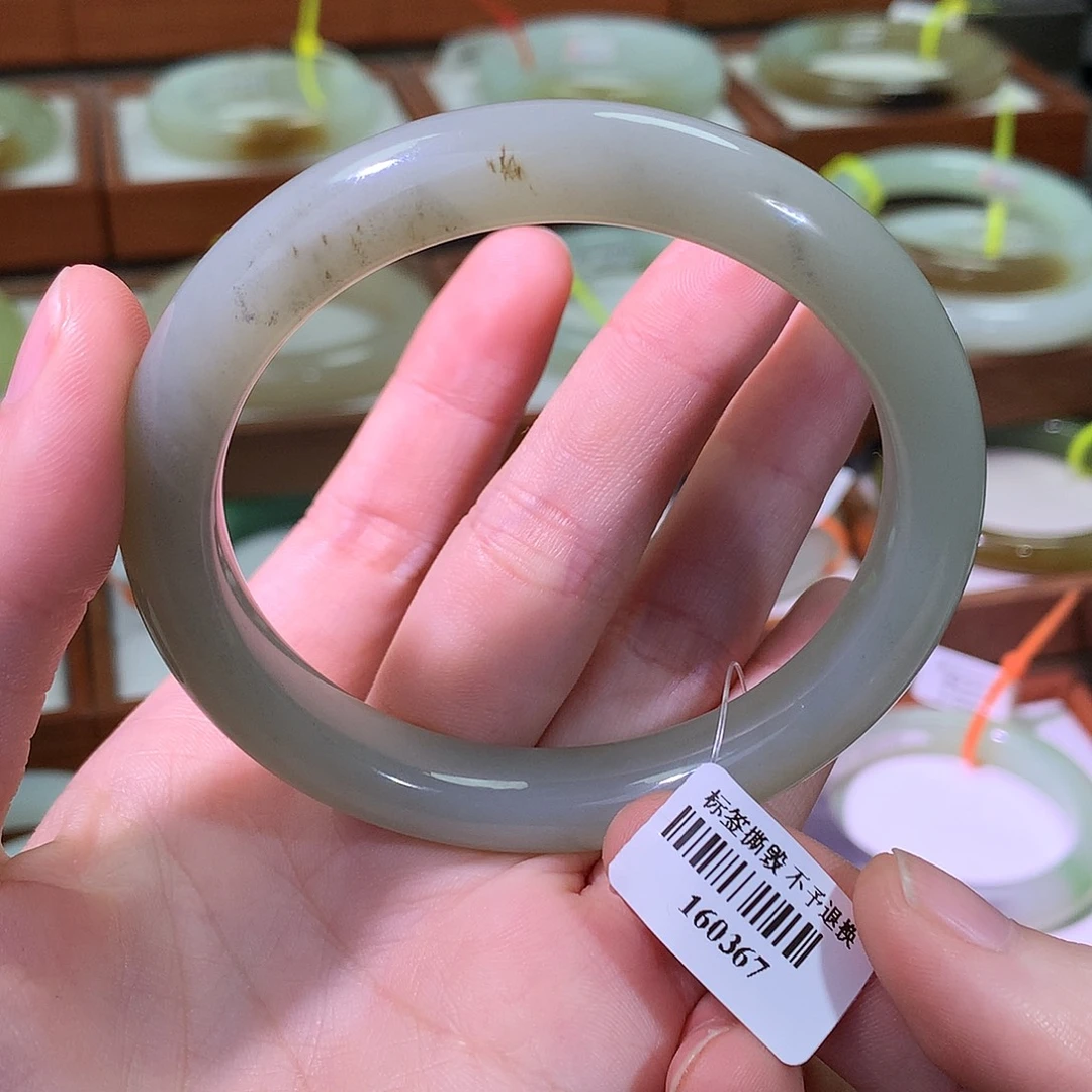 和田玉未镶嵌手镯59 桂花青花