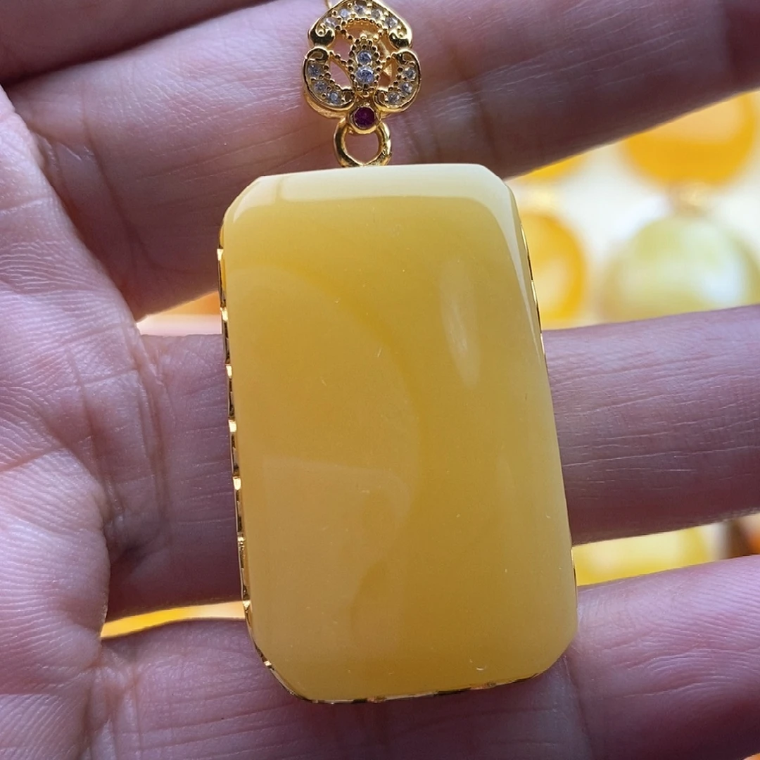 琥珀颈饰银S925镀金镶嵌