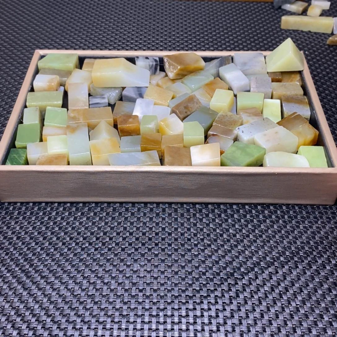 和田玉（糖玉）未镶嵌珠宝半成品