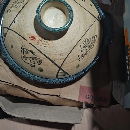 茶盏陶瓷盘子碗啥都有