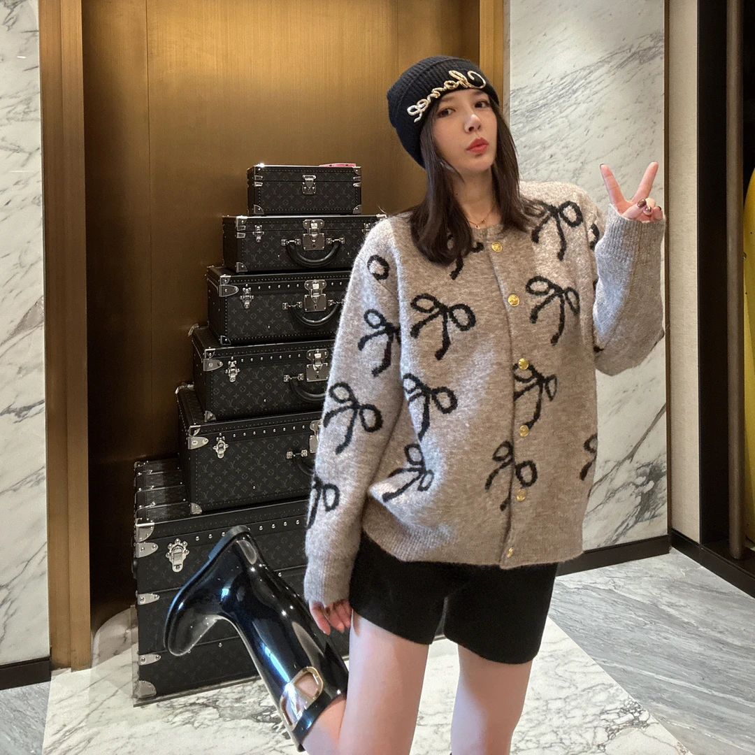 BETTER JOELAY-【仅仙女见】羊毛时尚针织毛衣开衫款个性慵懒LL6258