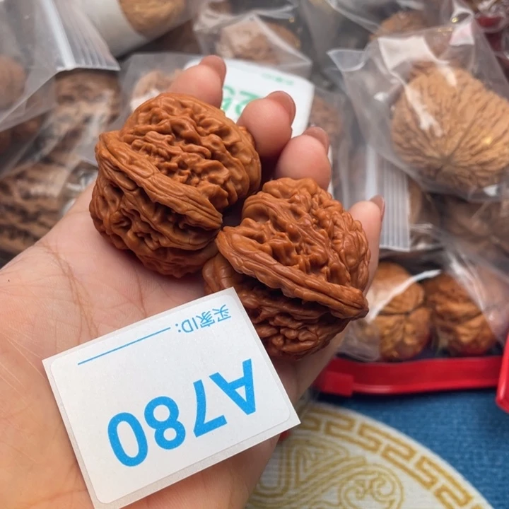 吊坠文玩核桃核桃