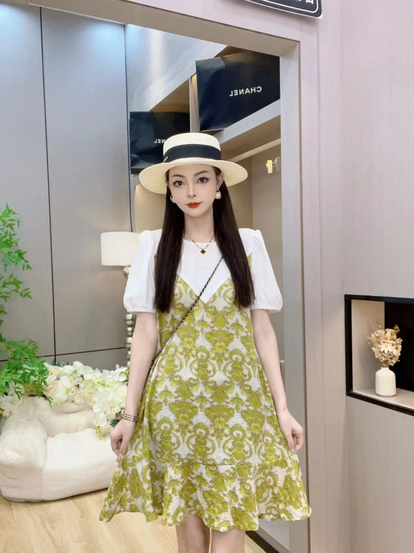 [思思专属]2025年夏季新款宽松休闲烫金时尚减龄洋气连衣裙3098