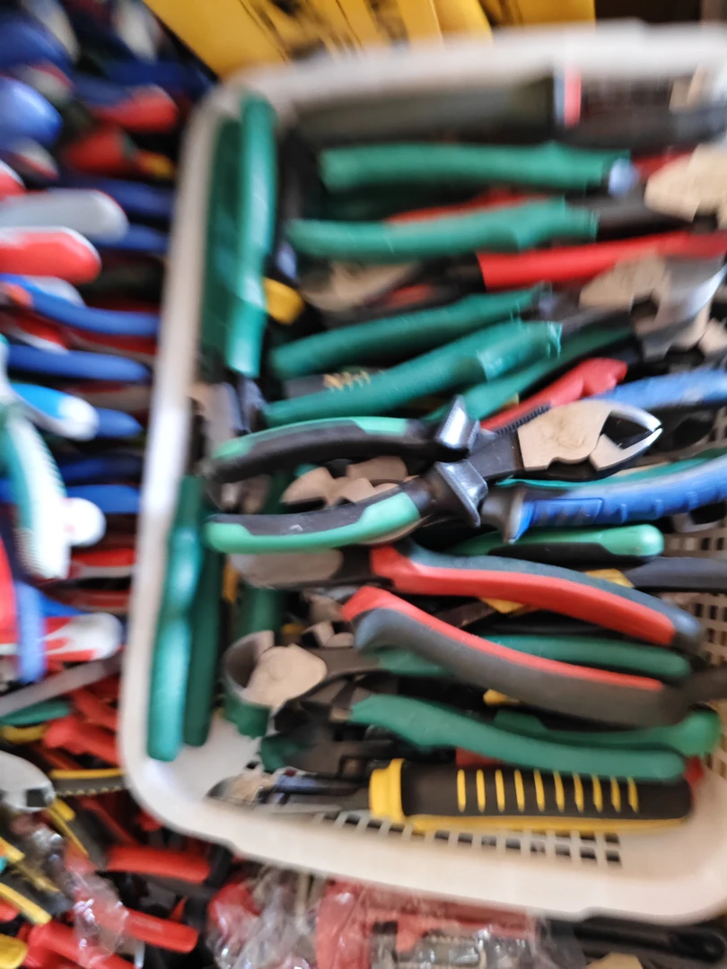 1167号居家日用五金工具手动工具其款式五金工具杂款以直播间为准