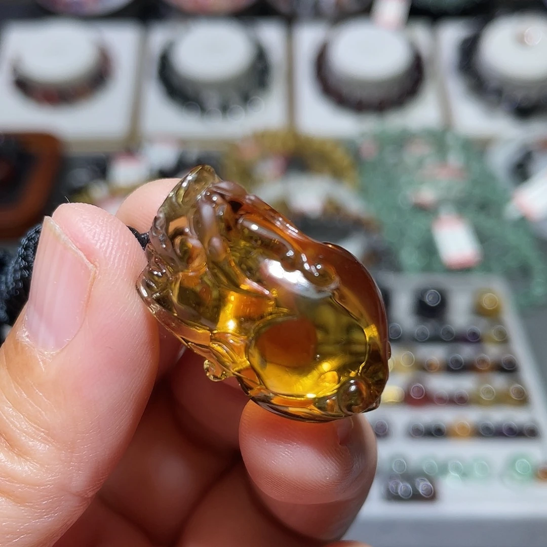水晶手串未镶嵌吊坠
