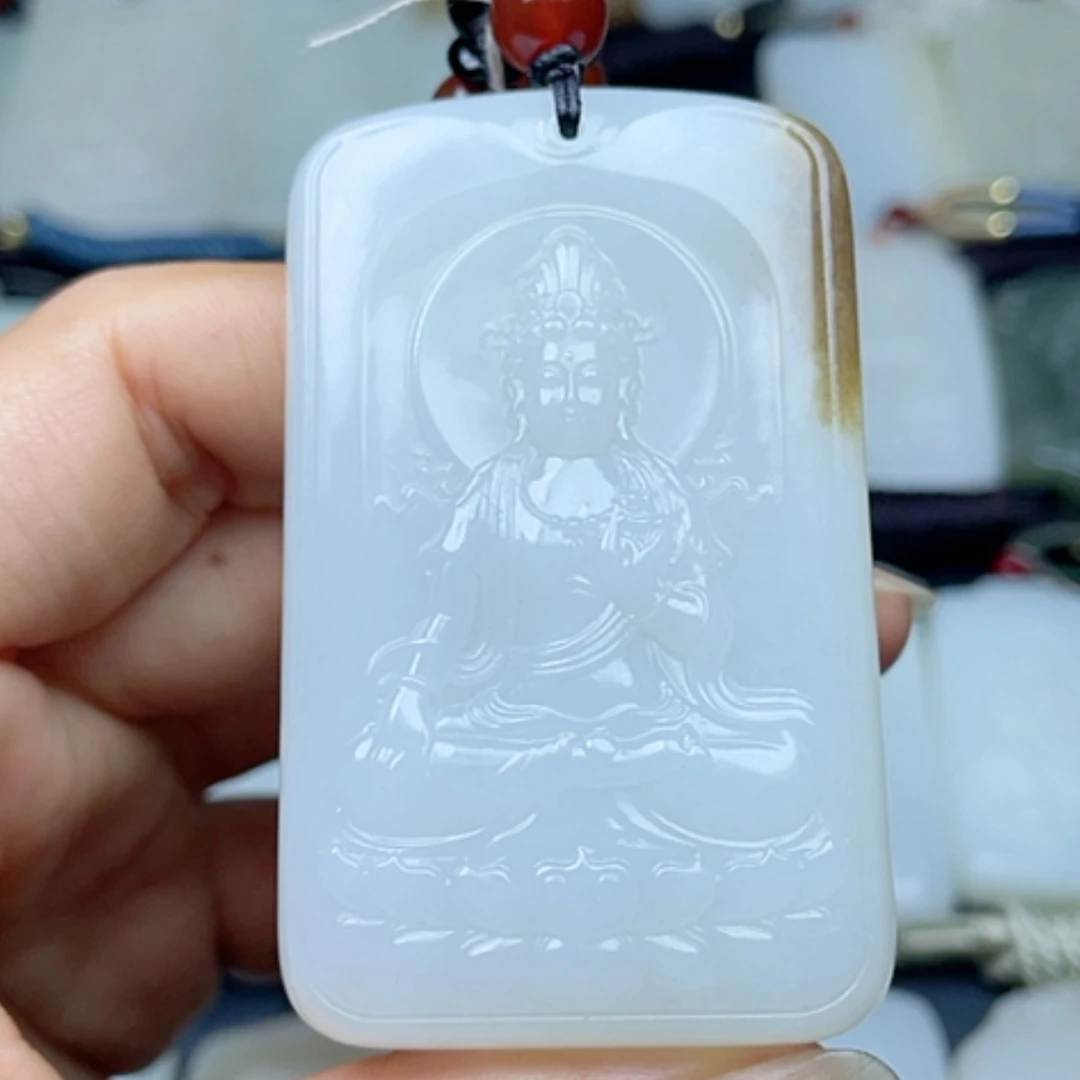 【闪购商品】颈饰未镶嵌和田玉
