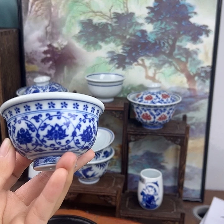 其他瓷缠枝莲小压手