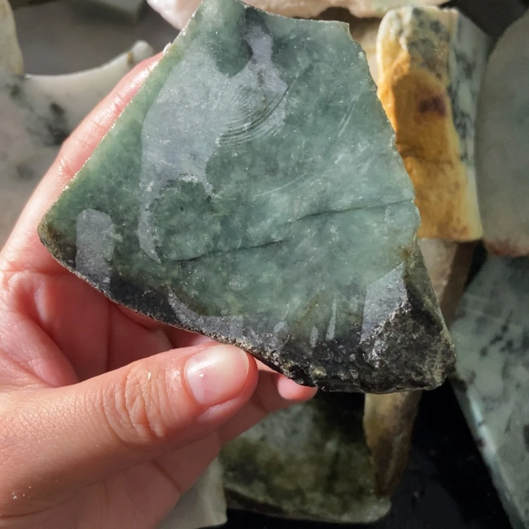 翡翠挂件未镶嵌天然翡翠