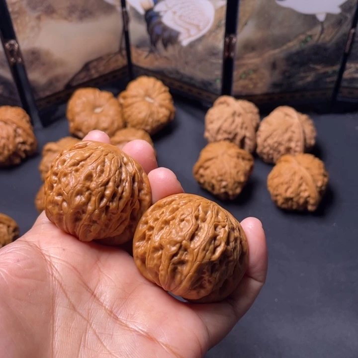 把件文玩核桃38铁锤。