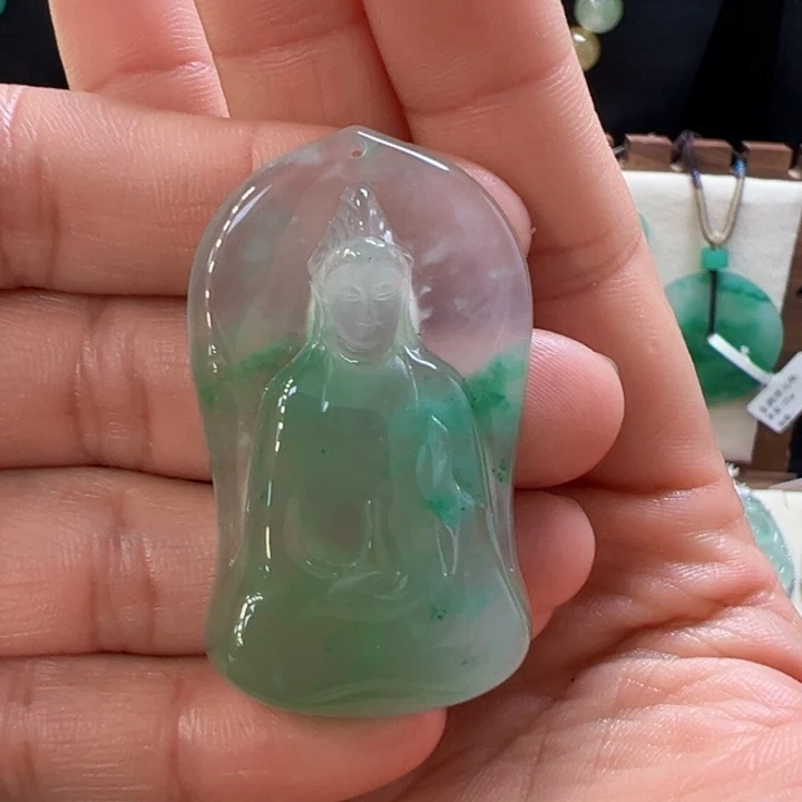 石英质玉未镶嵌颈饰