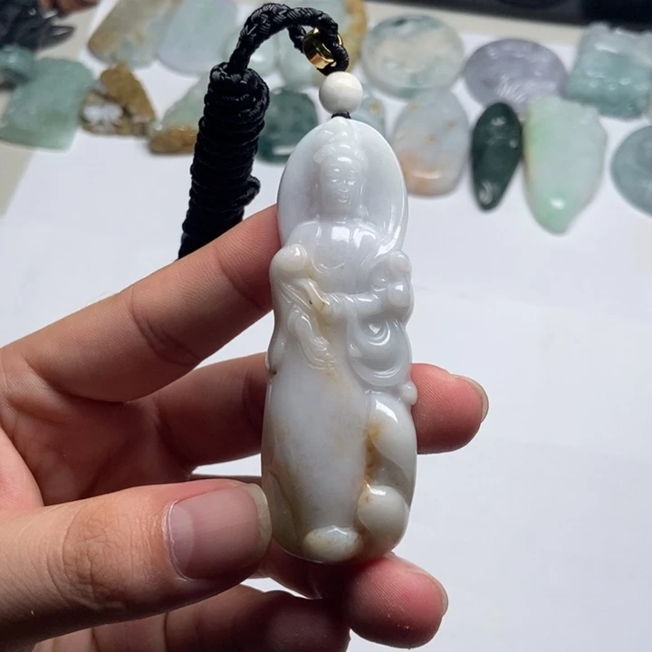 翡翠未镶嵌颈饰站观音19