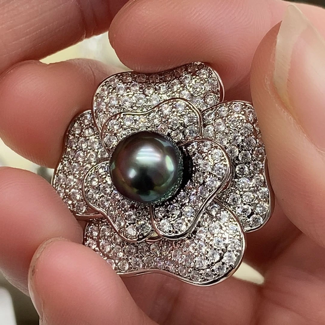 海水珍珠合金胸针