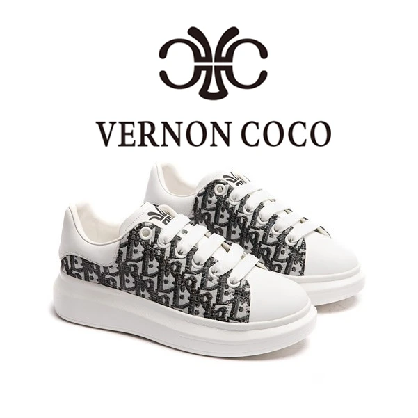 透气低帮增高休闲鞋潮流学院板鞋时尚男鞋白色