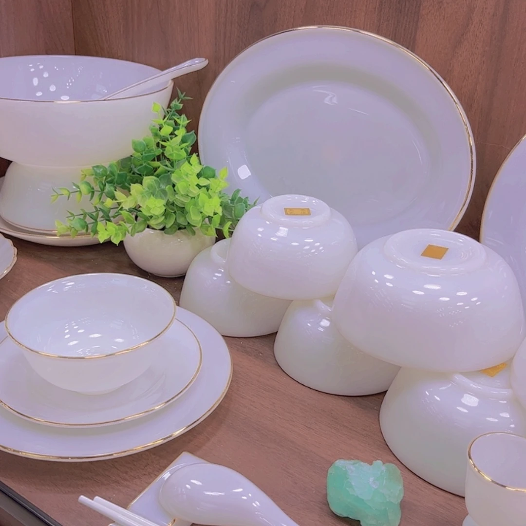 骨瓷素**兰白色玉瓷套装单买碗