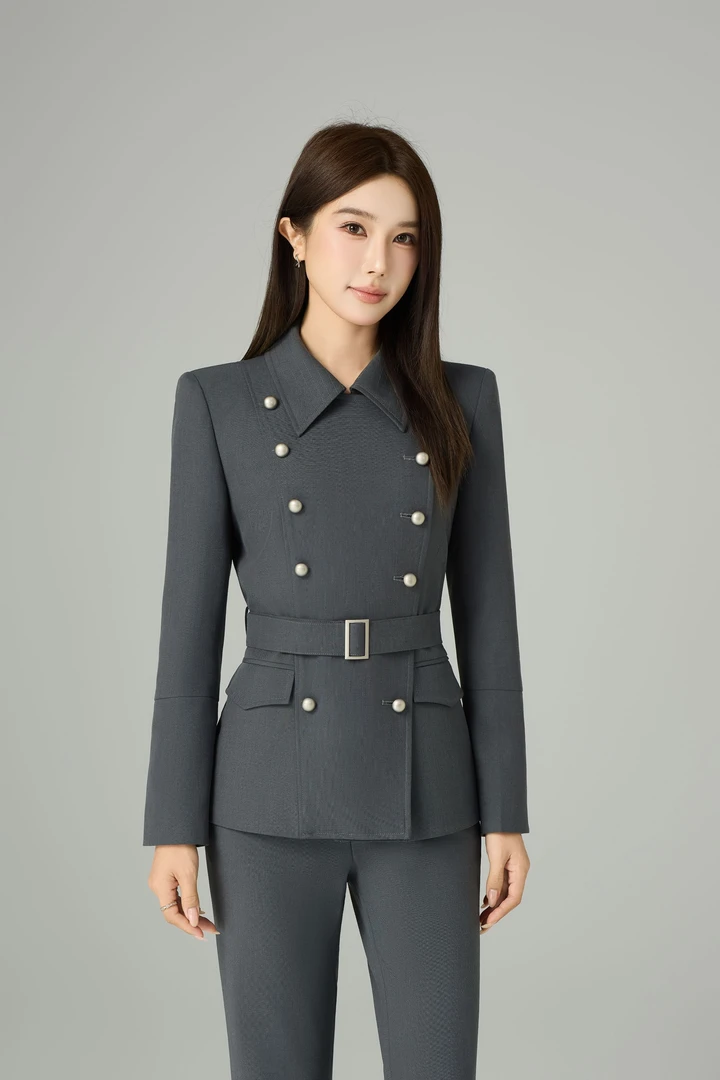 重工设计感翻领常规双排扣长袖秋冬法式时尚女灰色2025秋季新款