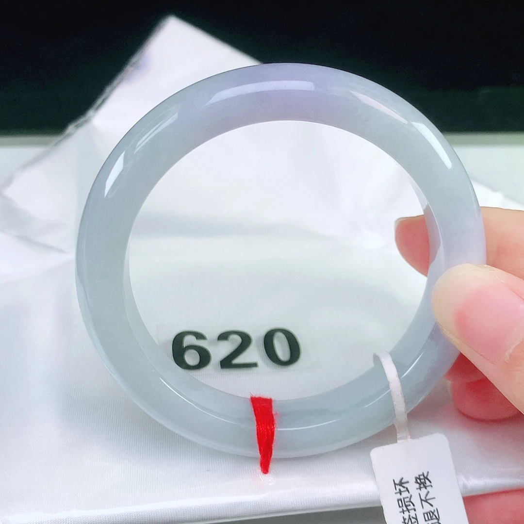 未镶嵌手镯（圆镯）翡翠翡翠手镯