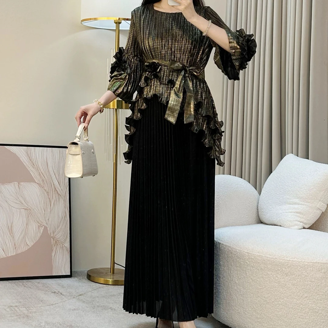 新品三宅褶皱时尚套裙花朵上衣+半身裙