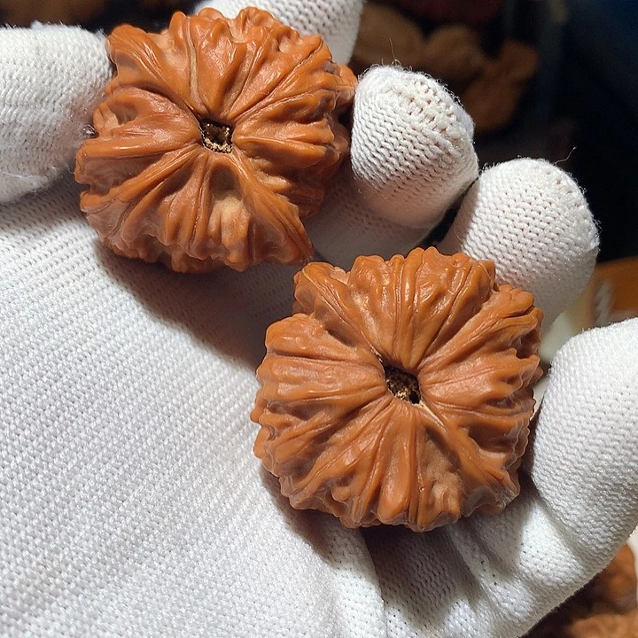 吊坠文玩核桃荷叶底