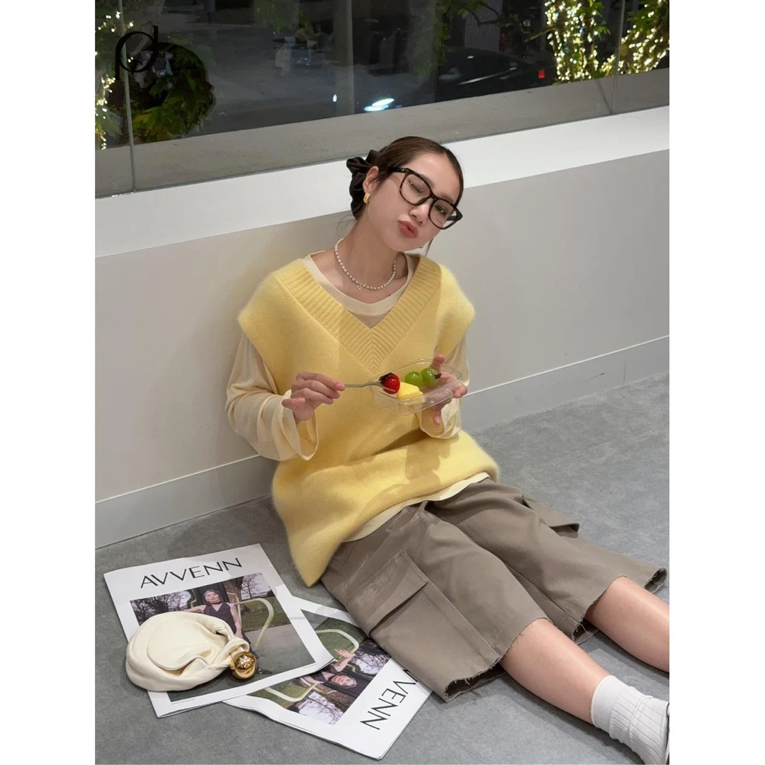 AVVENN2025春V领鹅黄针织无袖马甲女1290dopdop买手店