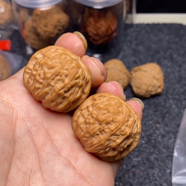 文玩核桃吊坠36石门元宝