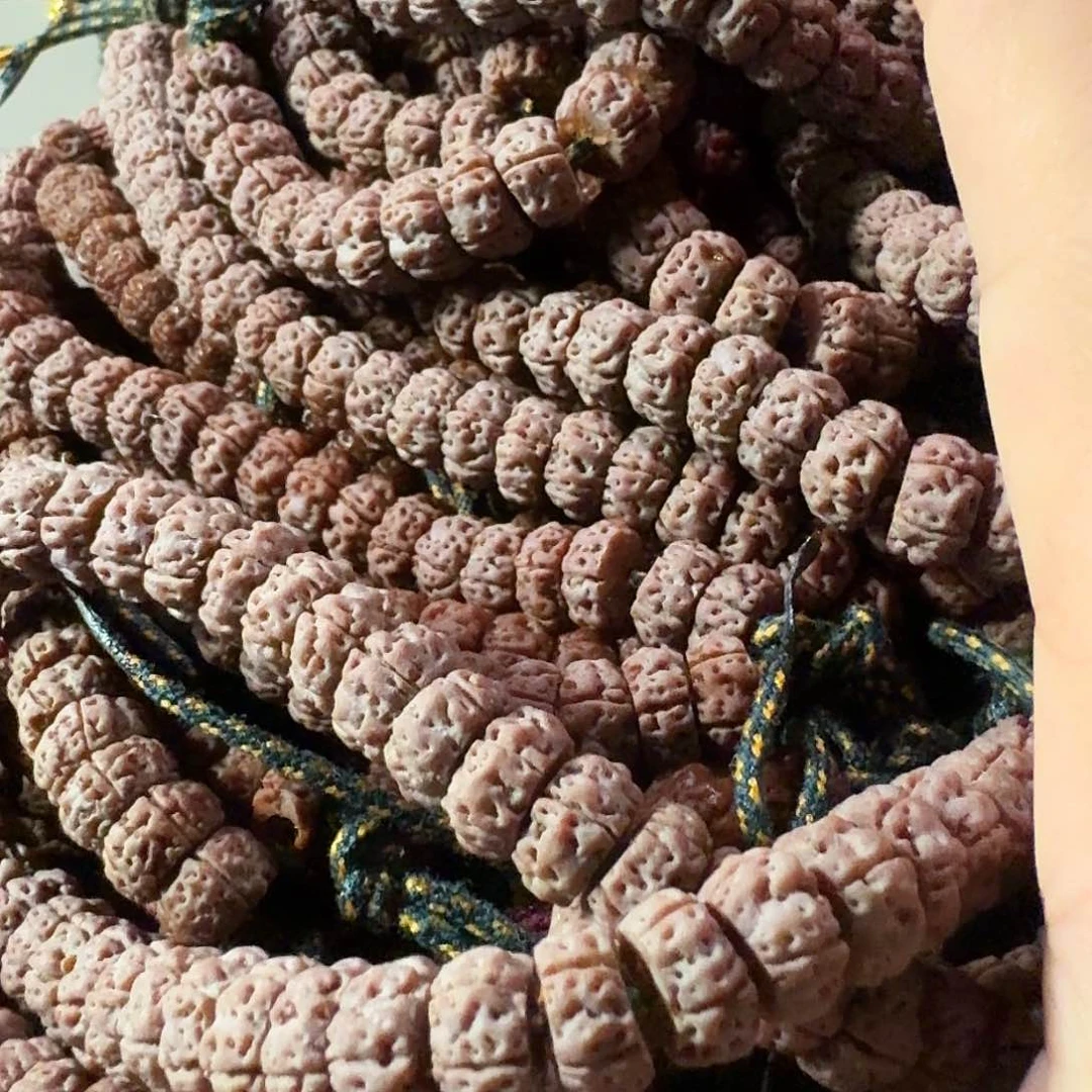 金刚菩提吊坠斜切顶级老树王蜂窝纹