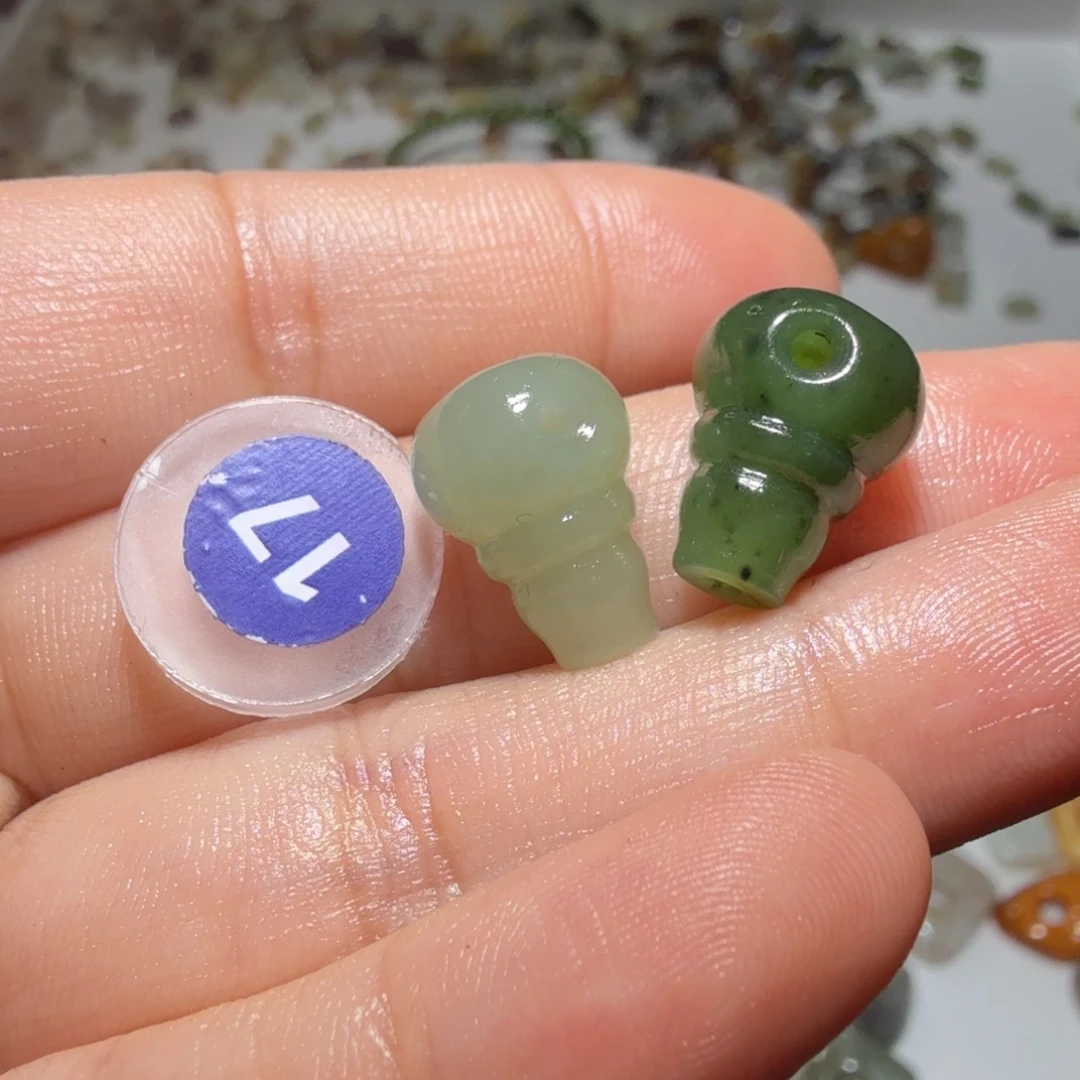 和田玉未镶嵌珠宝奇石