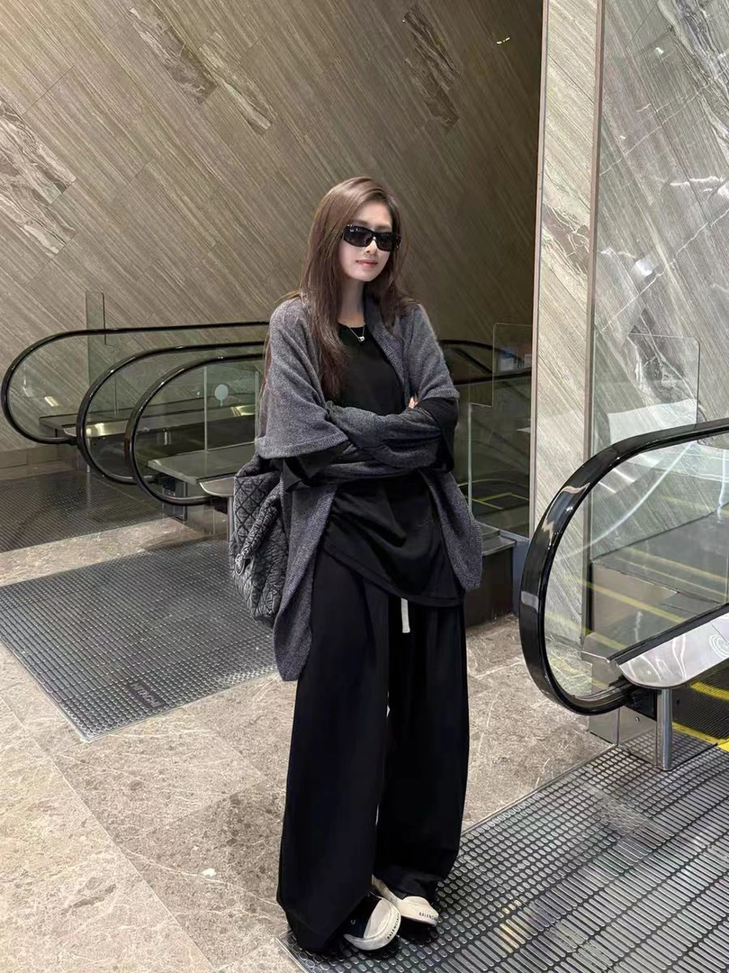 时尚套装两件套2025气质显瘦洋气休闲百搭性感辣妹假两件上衣长裤