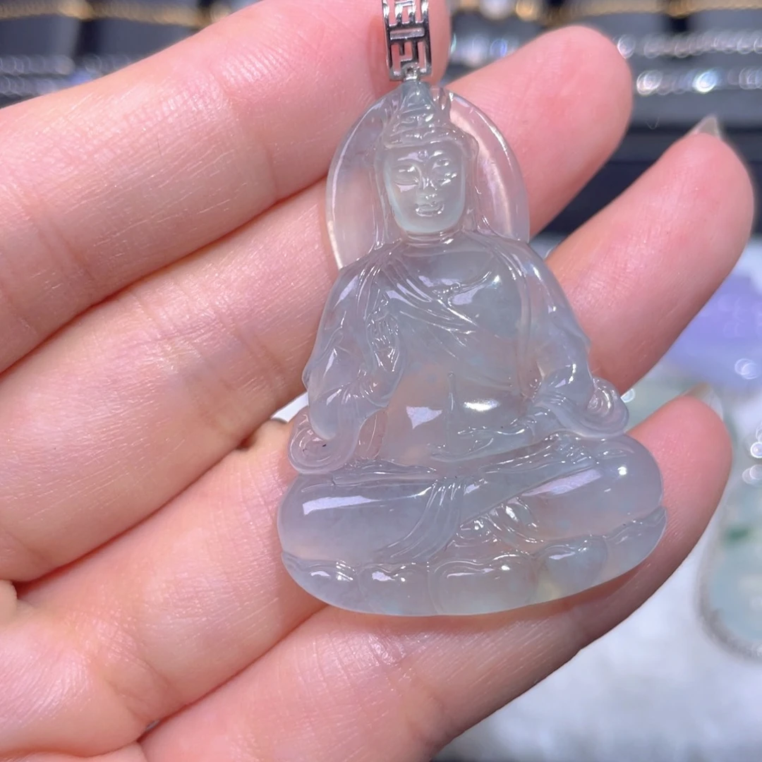 翡翠18K金镶嵌颈饰翡翠