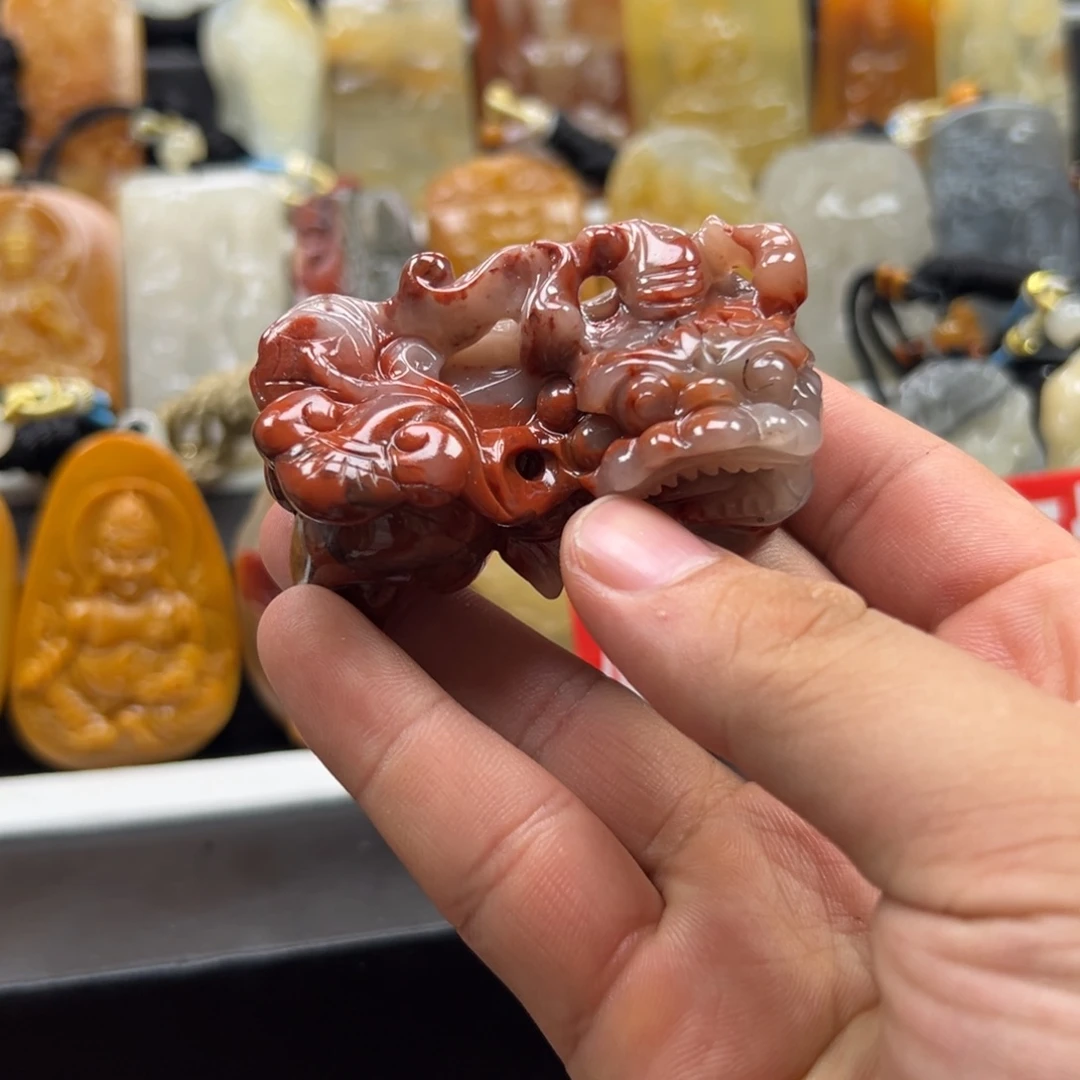 石英质玉（黄龙玉）未镶嵌多样性发货，发其一