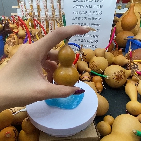 @***霖香榧木葫芦工艺美术