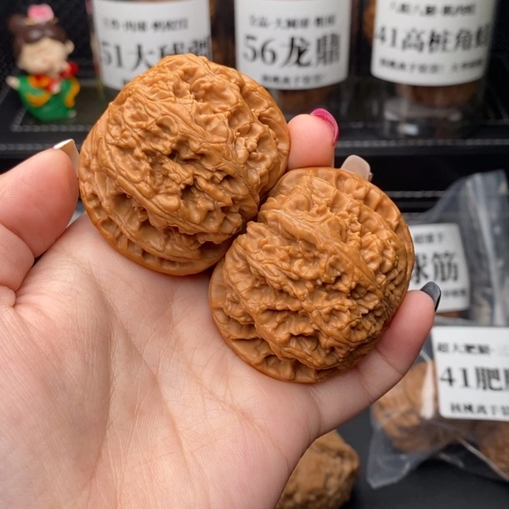 吊坠文玩核桃粗筋48