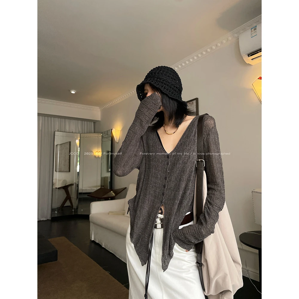 JCCC影子【沙发周末】两色V领镂空设计防晒针织开衫JE5DBL13