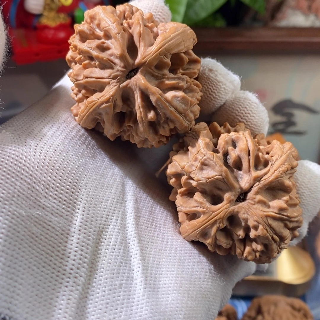 文玩核桃吊坠布*大沽石