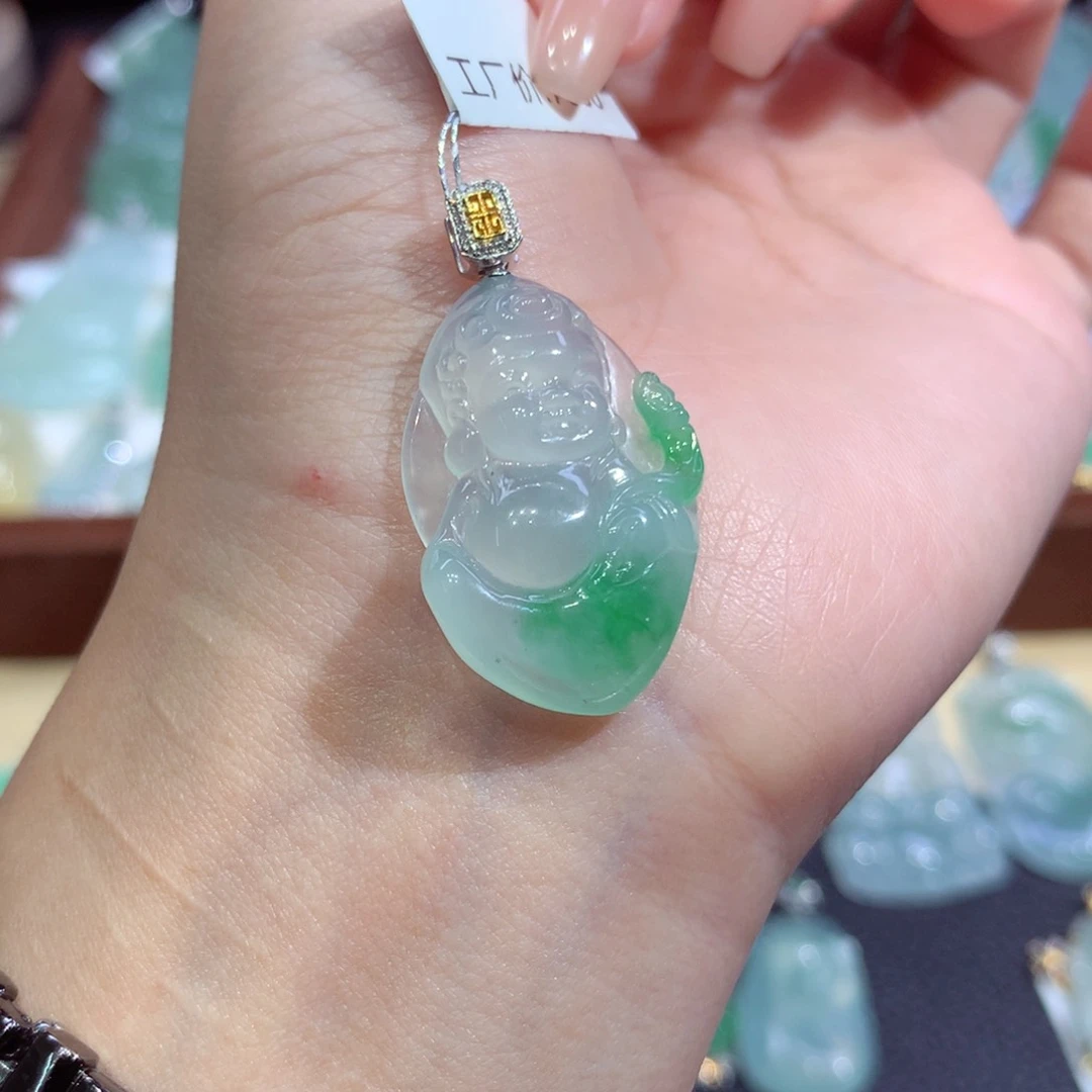 吊坠(不含链)18K金镶嵌翡翠