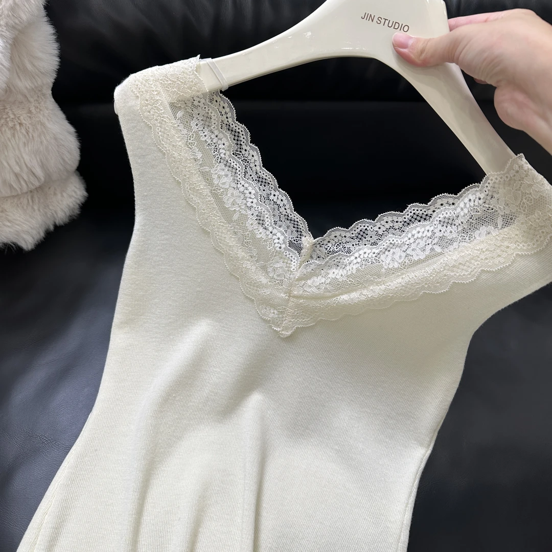 【锦衣鹊羽】清春夏针织蕾丝拼接背心