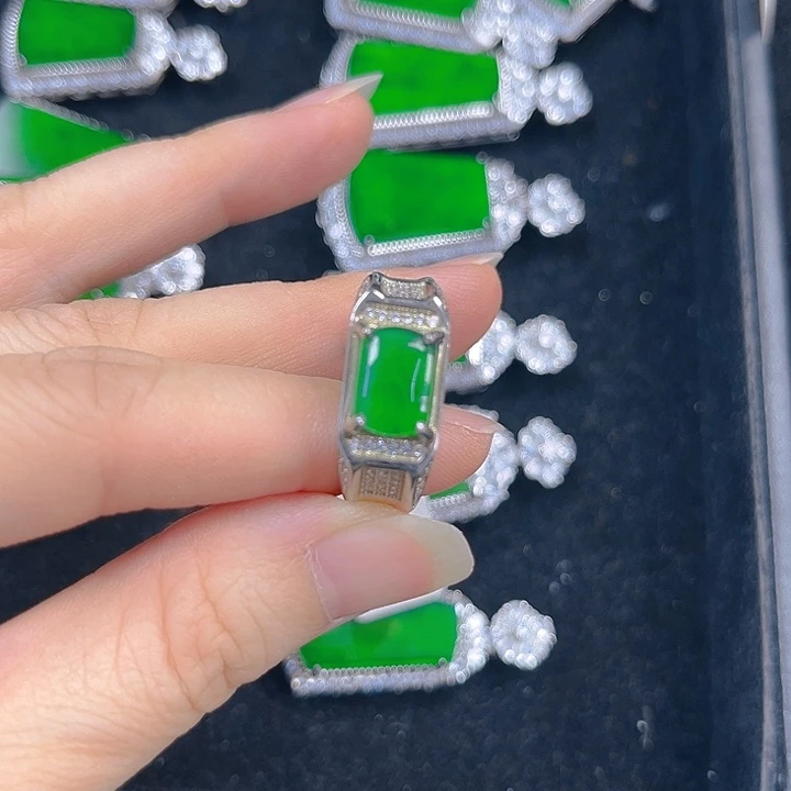 翡翠吊坠(不含链)银S925镶嵌