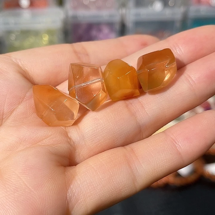 水晶珠宝半成品未镶嵌红兔毛单珠