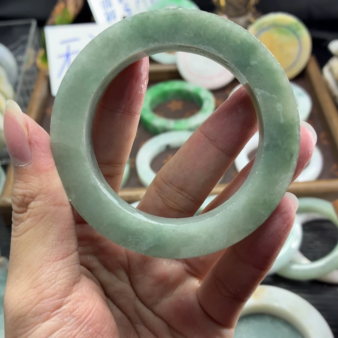 定制翡翠未镶嵌翡翠A货毛胚手镯定制