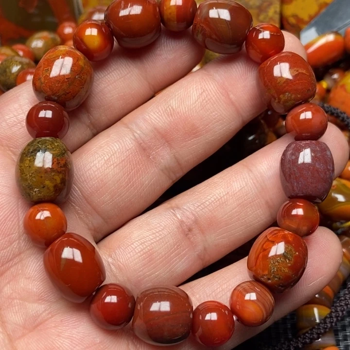 玛瑙/玉髓手串未镶嵌君*