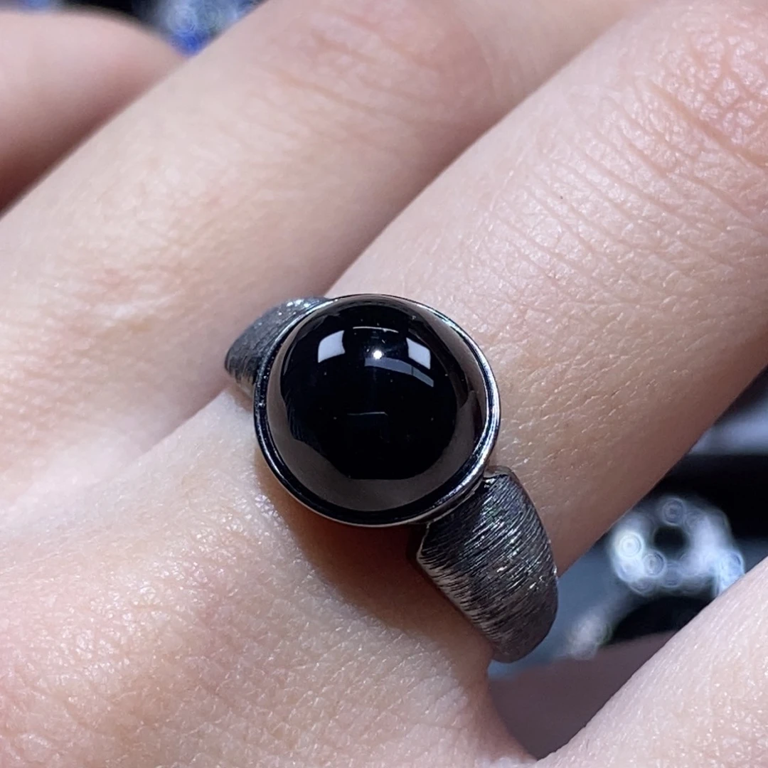 18K金镶嵌戒指翡翠