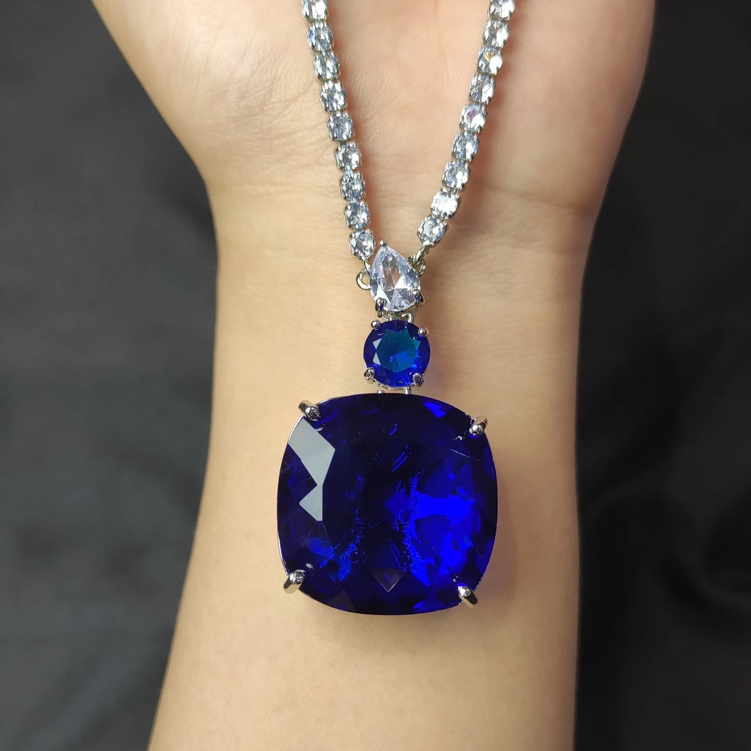 培育蓝宝石蓝宝石培育蛋面吊坠B30-05赠链礼盒(多样性发)