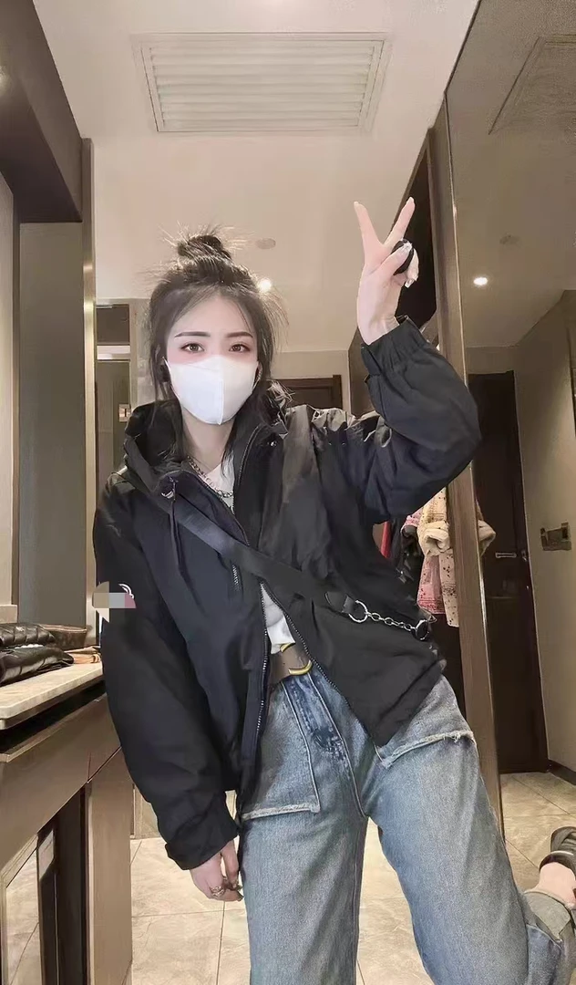 C8212女士宽松休闲显瘦2025年夏季新款时尚气质百搭减龄女上衣