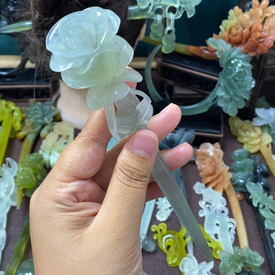 蛇纹石玉未镶嵌发饰