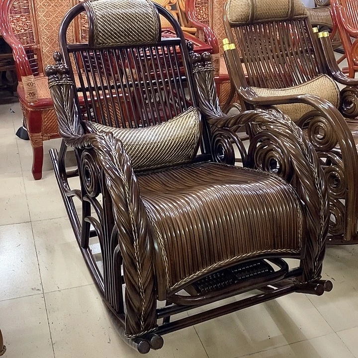 李***蕊藤滕王阁大号摇椅